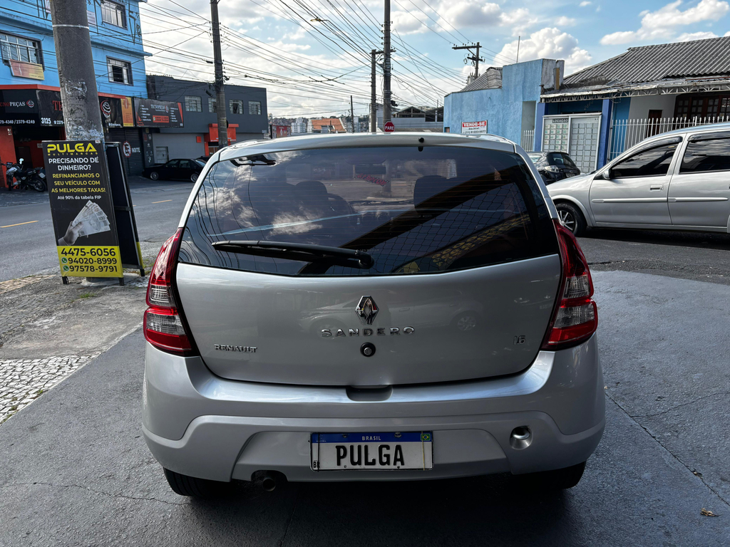 Renault Sandero Prata