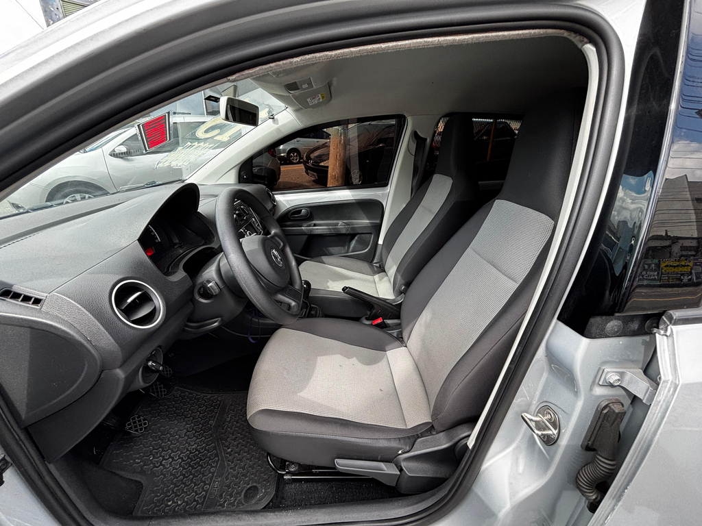 Volkswagen Up! Prata