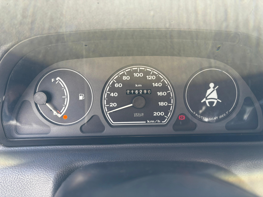 Fiat Palio Cinza