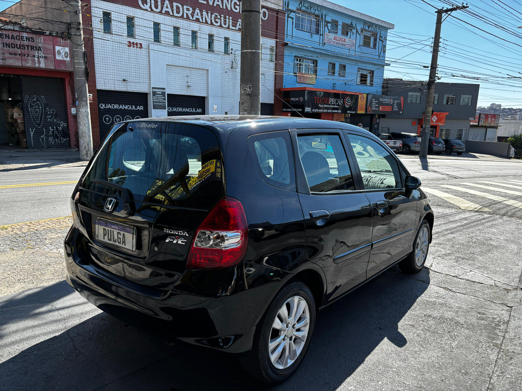Honda Fit Preto