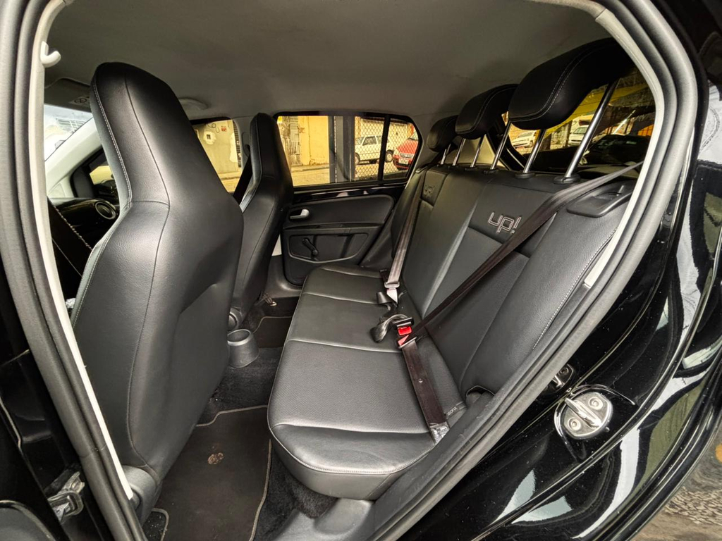 Volkswagen Up! Preto