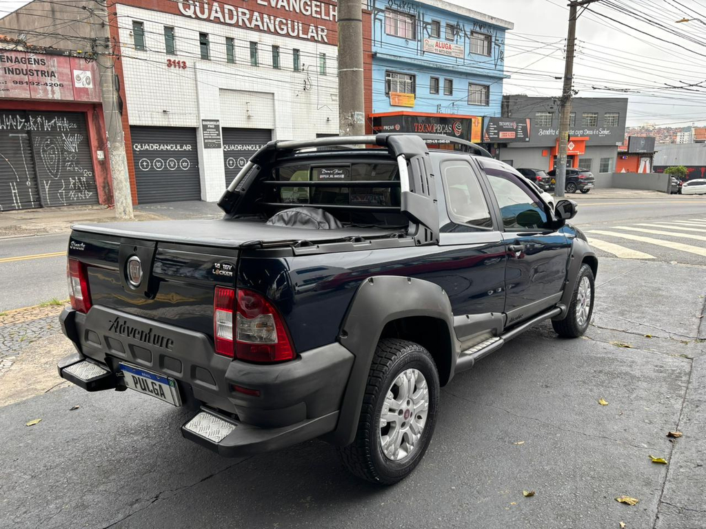 Fiat Strada Azul