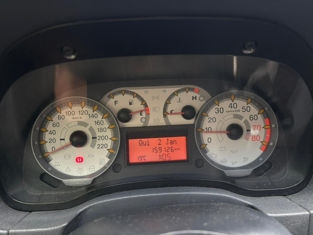 Fiat Strada Azul