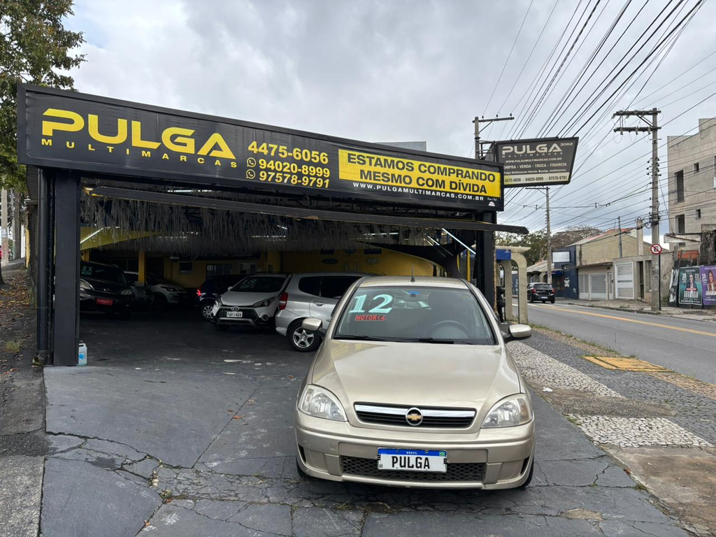 Chevrolet Corsa Hatch Bege