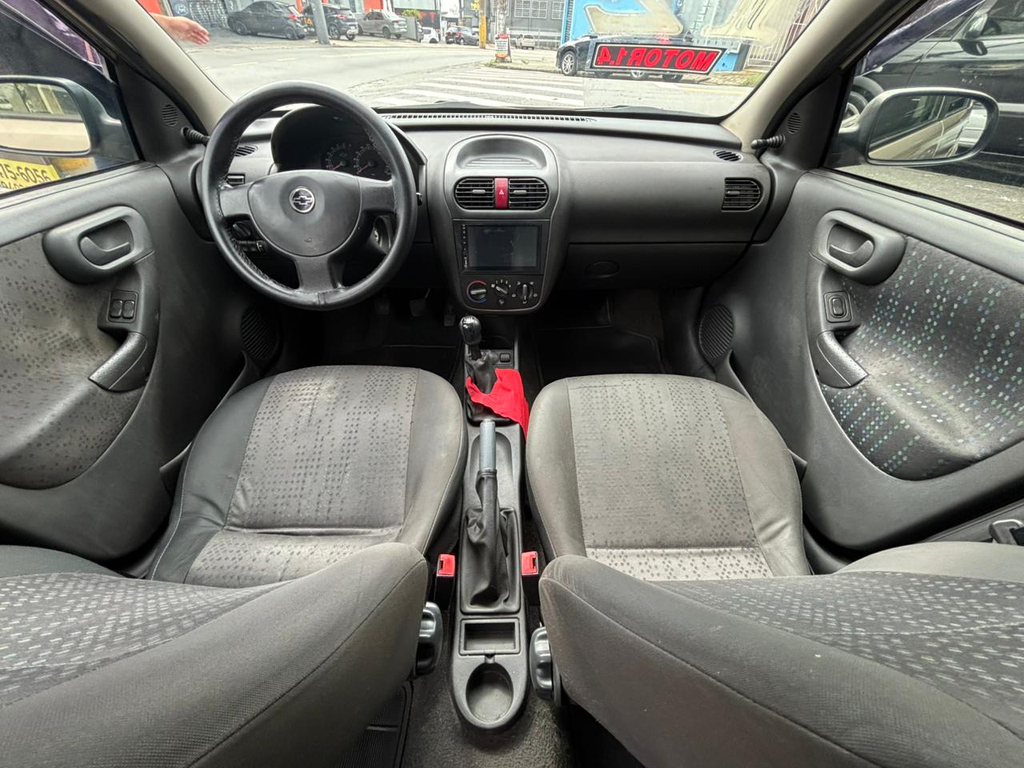 Chevrolet Corsa Hatch Bege
