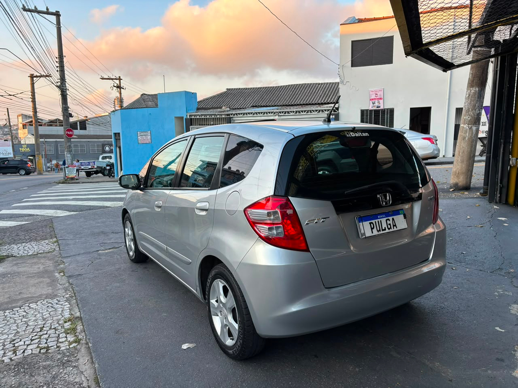Honda Fit Prata