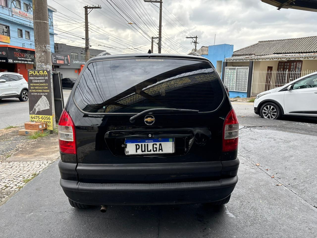 Chevrolet Zafira Preto