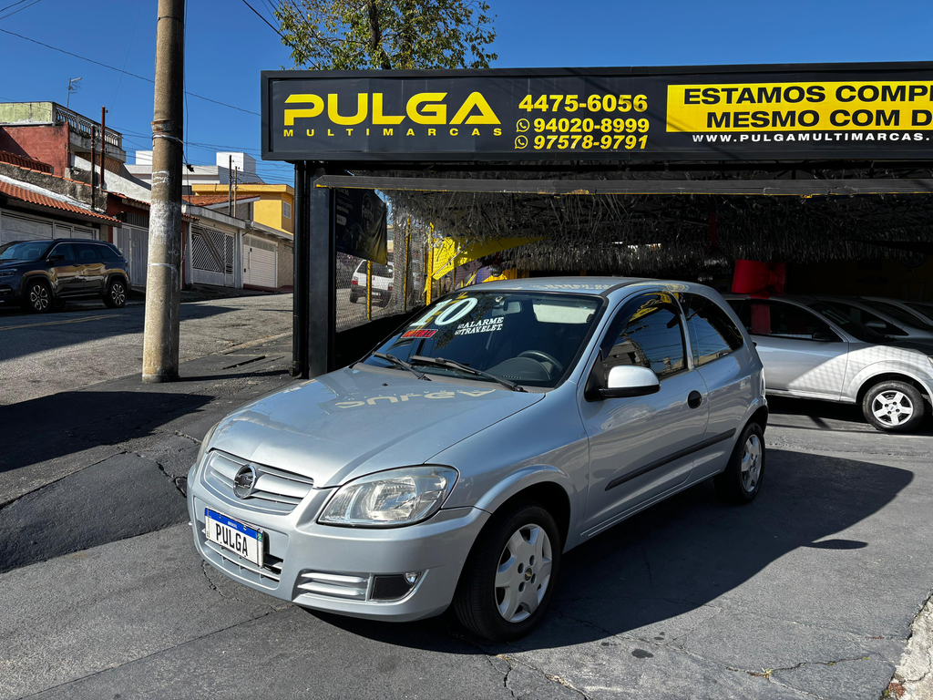 Chevrolet Celta Prata