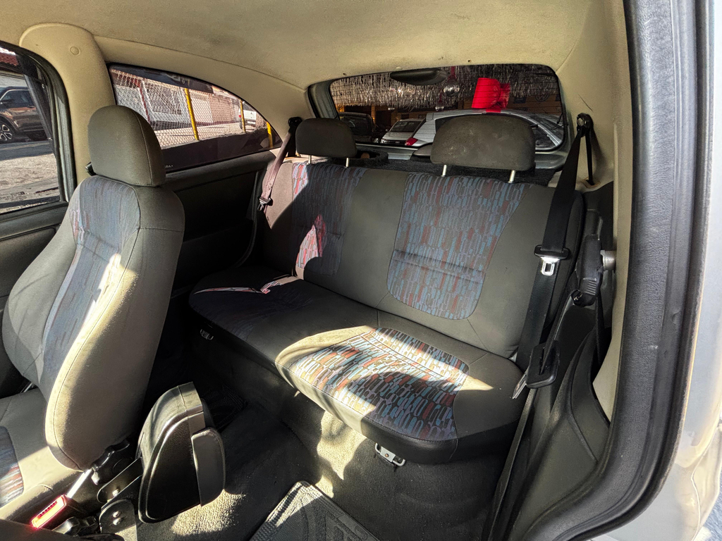 Chevrolet Celta Prata
