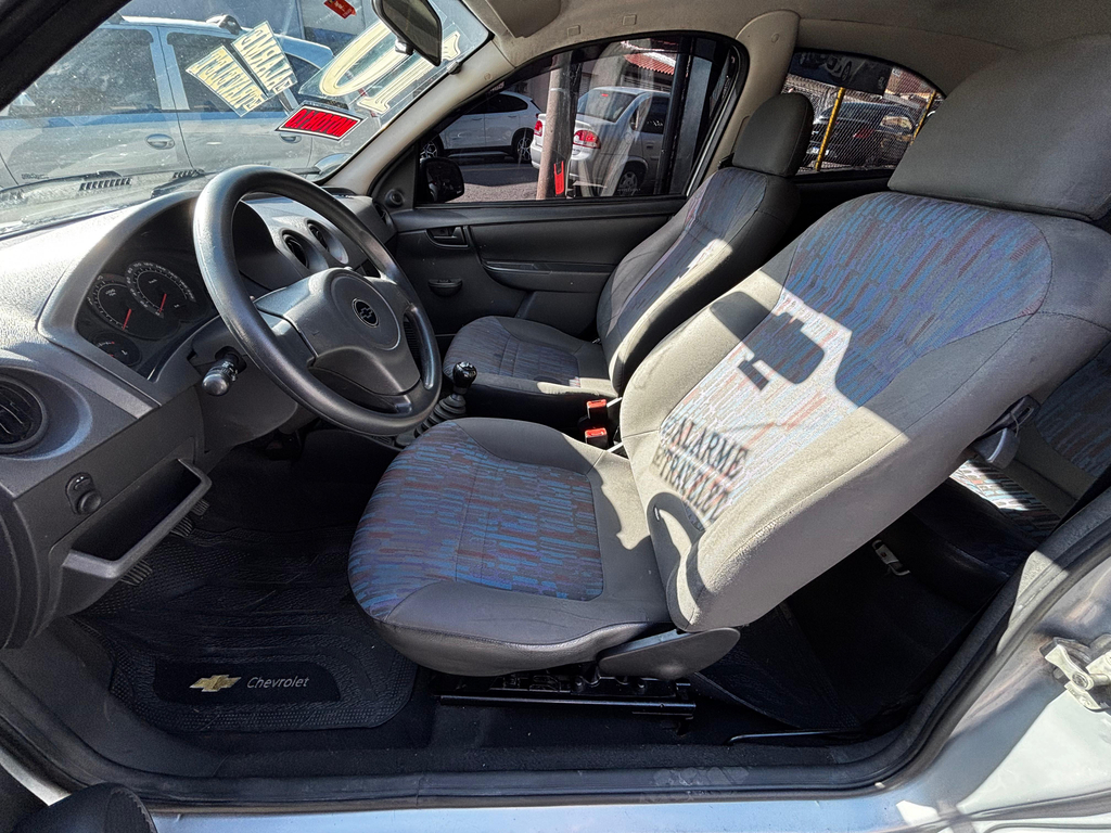 Chevrolet Celta Prata